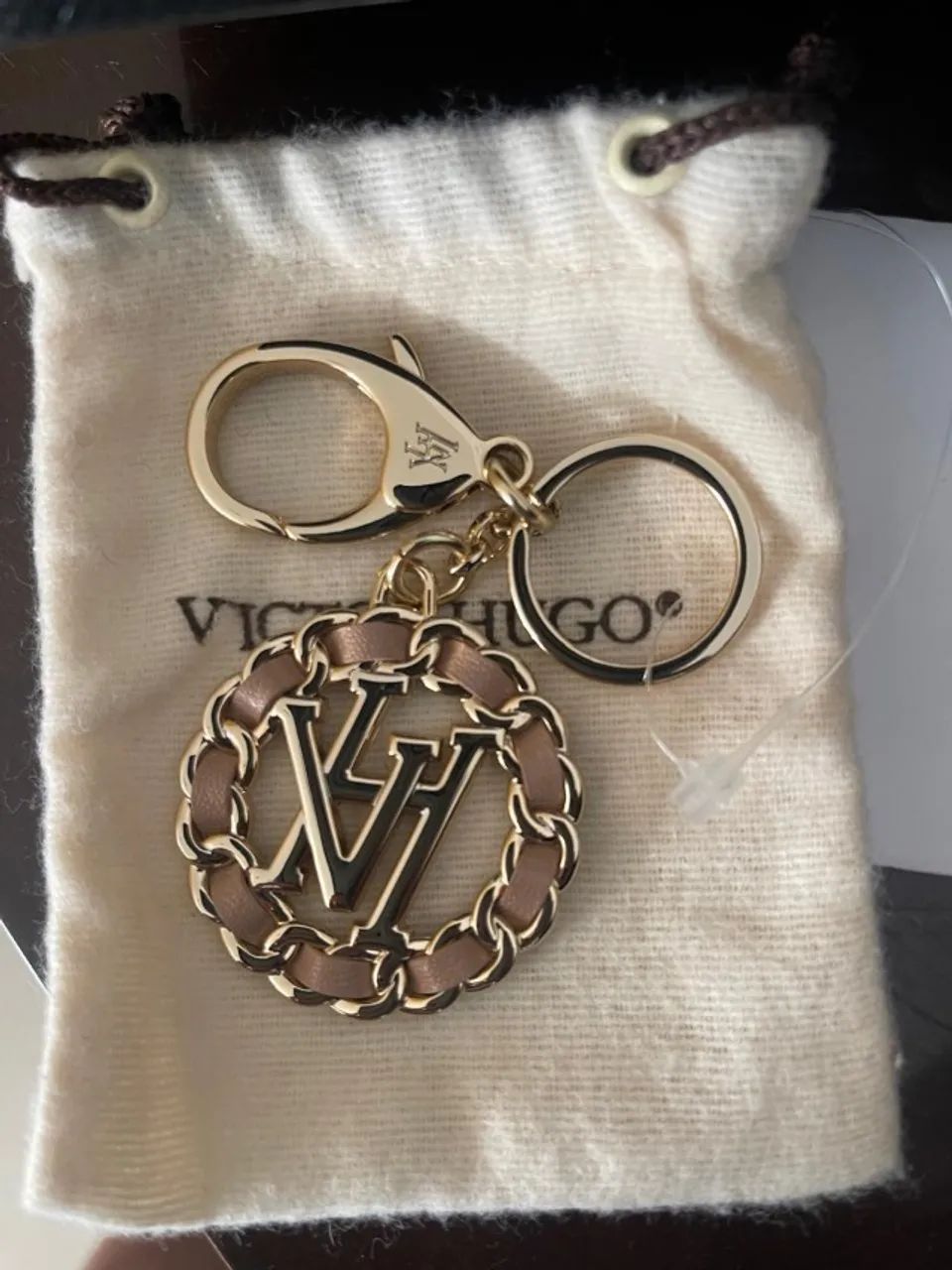Bolsa Victor Hugo Nova - Foto 3