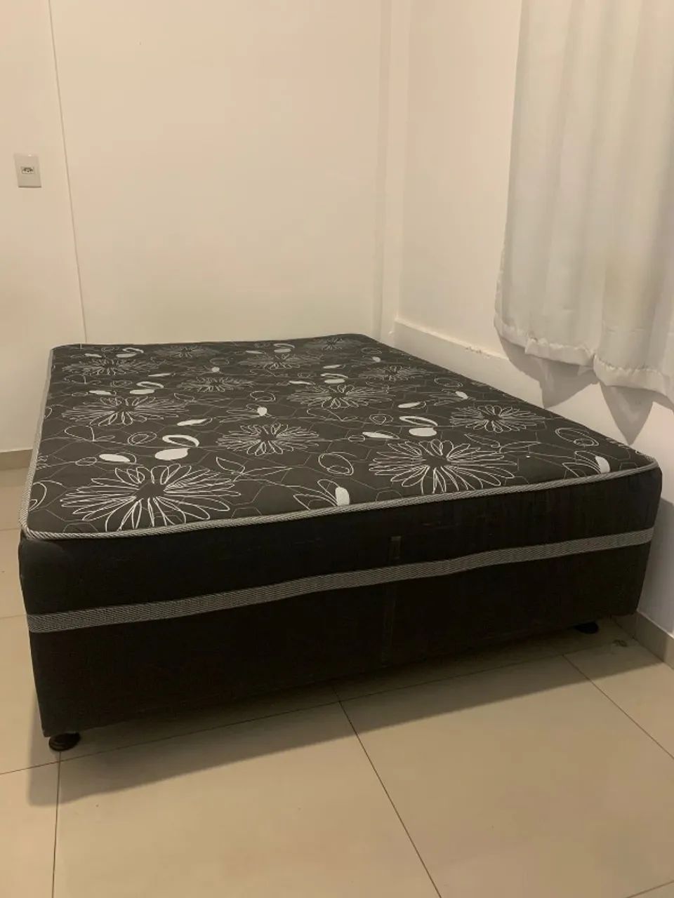 Cama box casal 