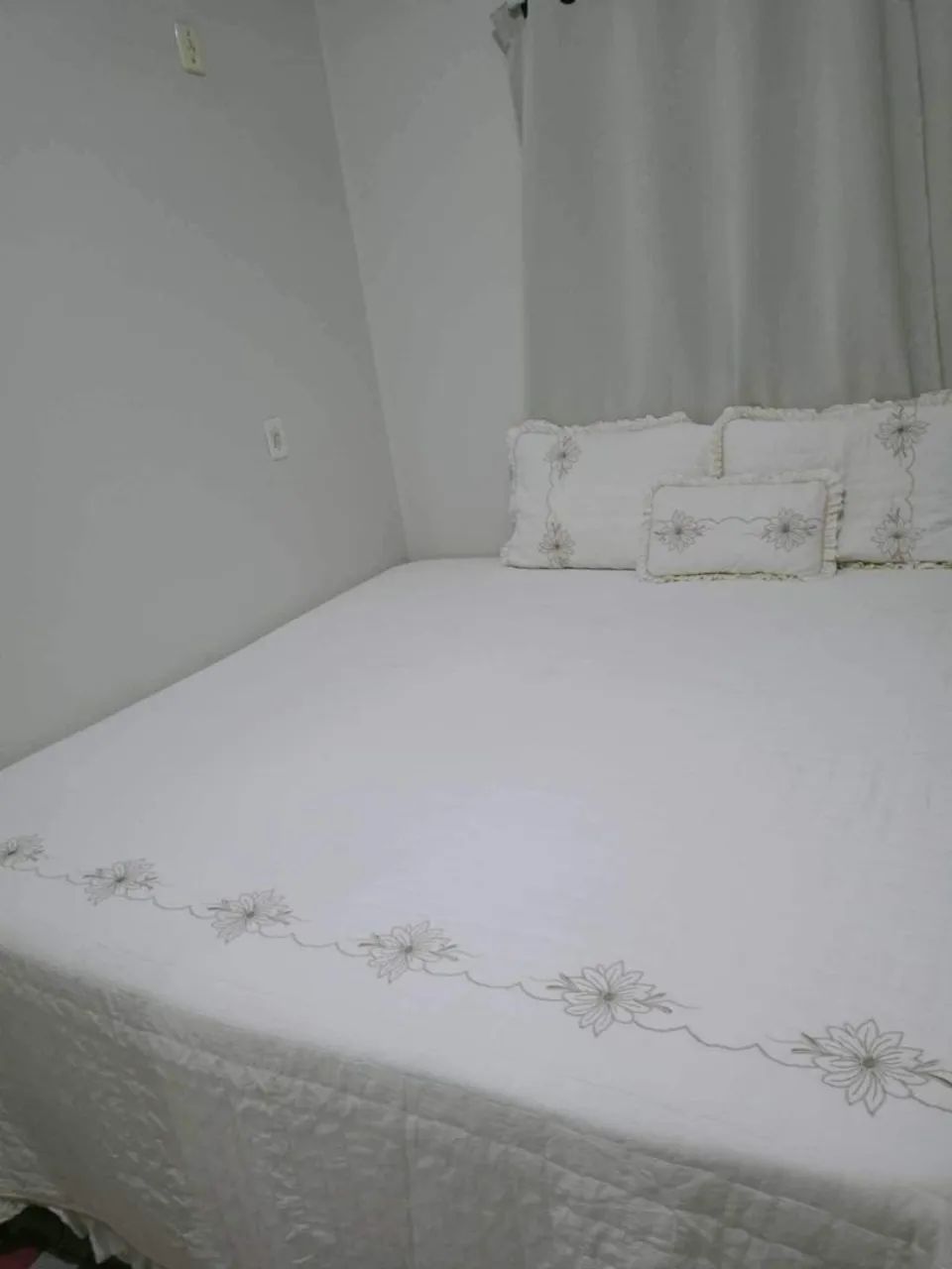 Cama Super King 