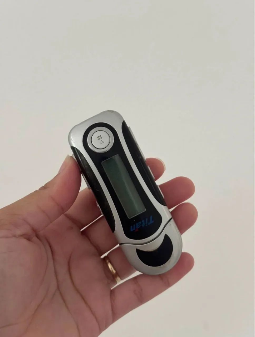 MP3 Titan 2GB - Foto 4