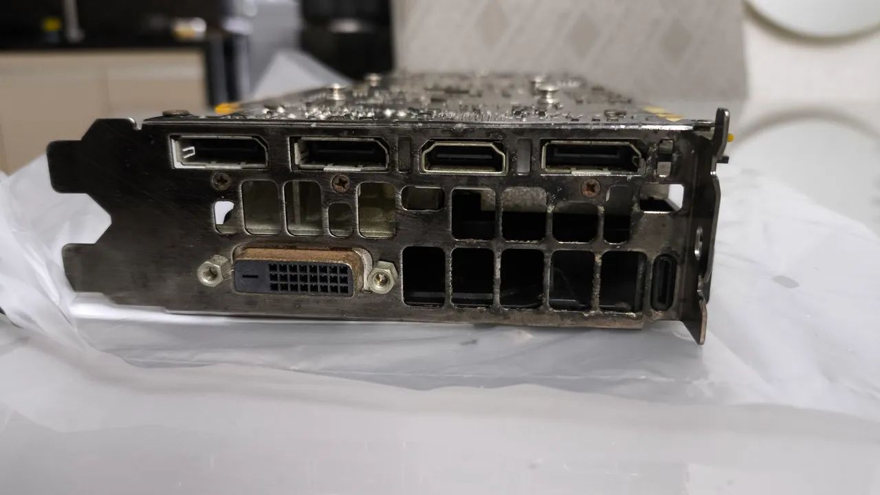 EVGA GeForce GTX 1070 8gb - Foto 3