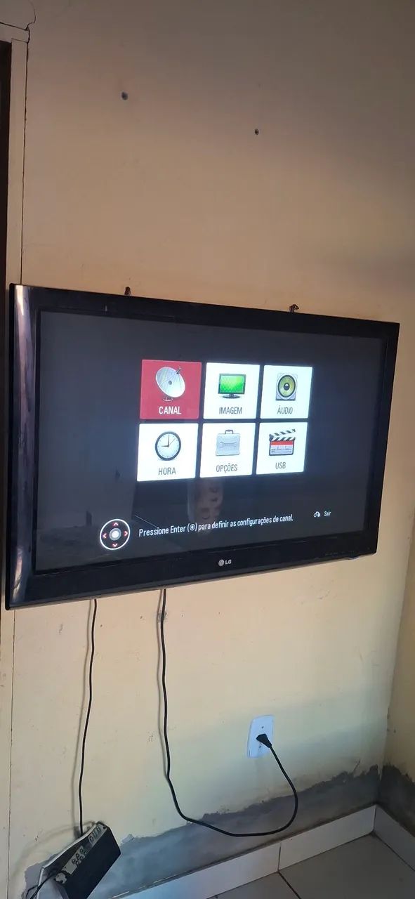 Tv lg 42 NAO É SMART 