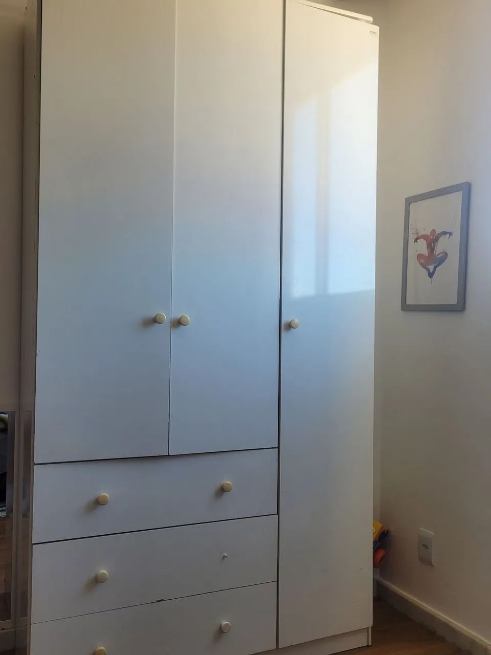 Guarda roupa infantil 