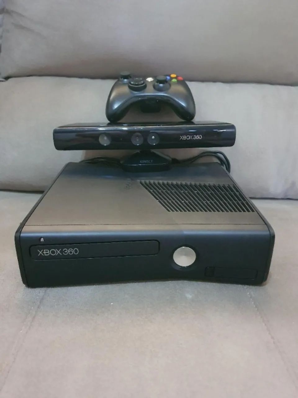 Xbox 360 slim destravado com kinect