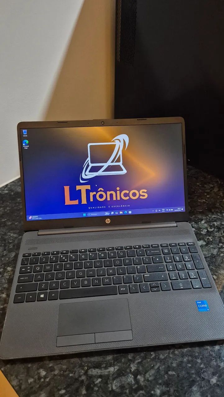 Notebook HP 250 G8 + 512GB SSD 