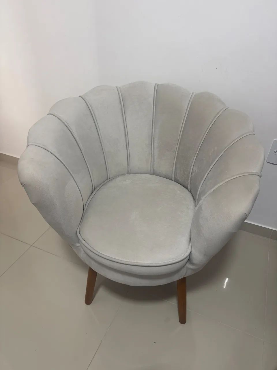 Poltrona Pétala para penteadeira Princesa, para seu salão , quarto, closet 