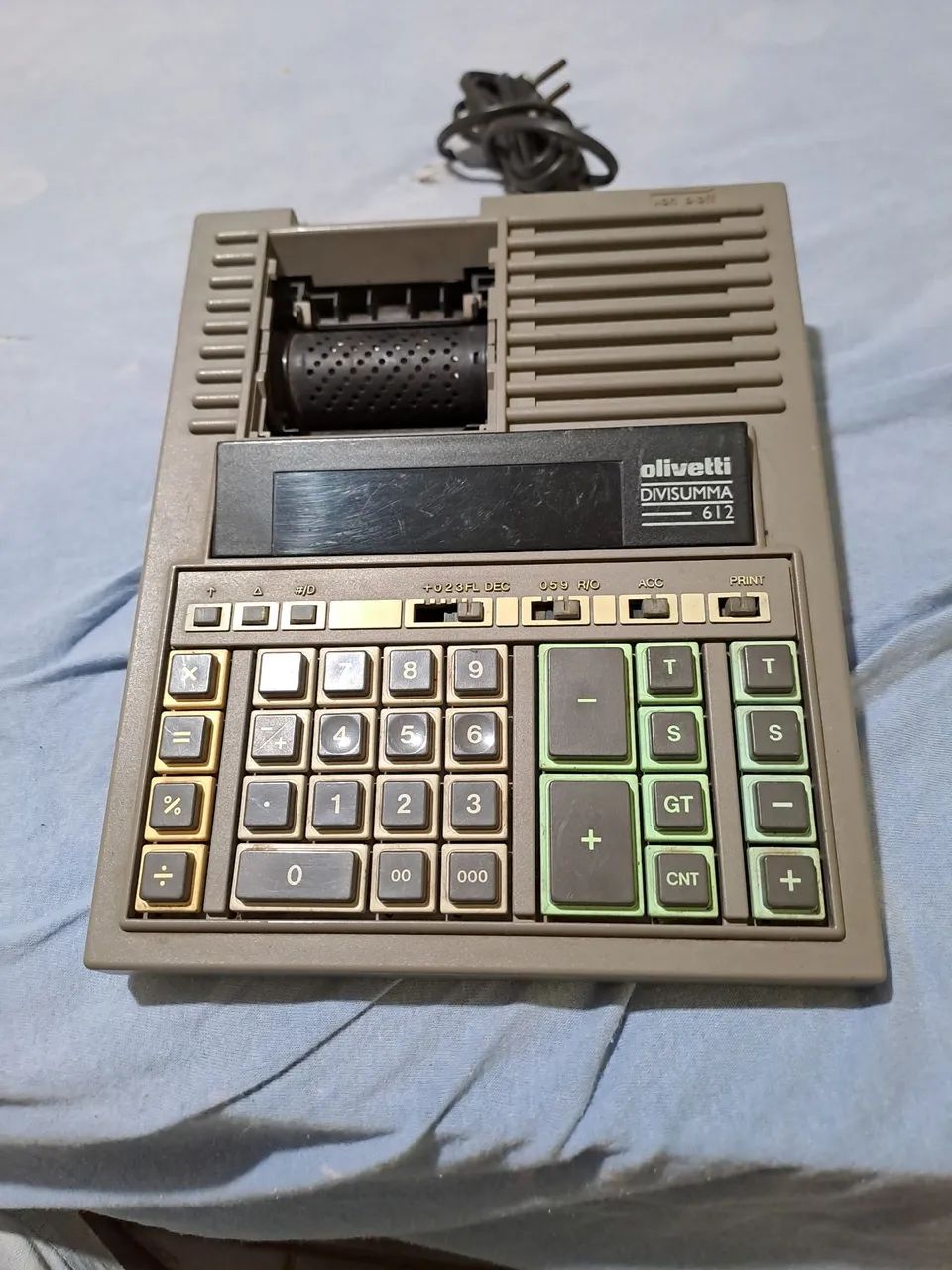 Calculadora Olivetti antiga