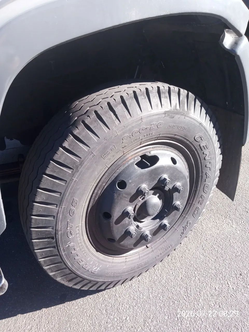 Pneus caminhão 