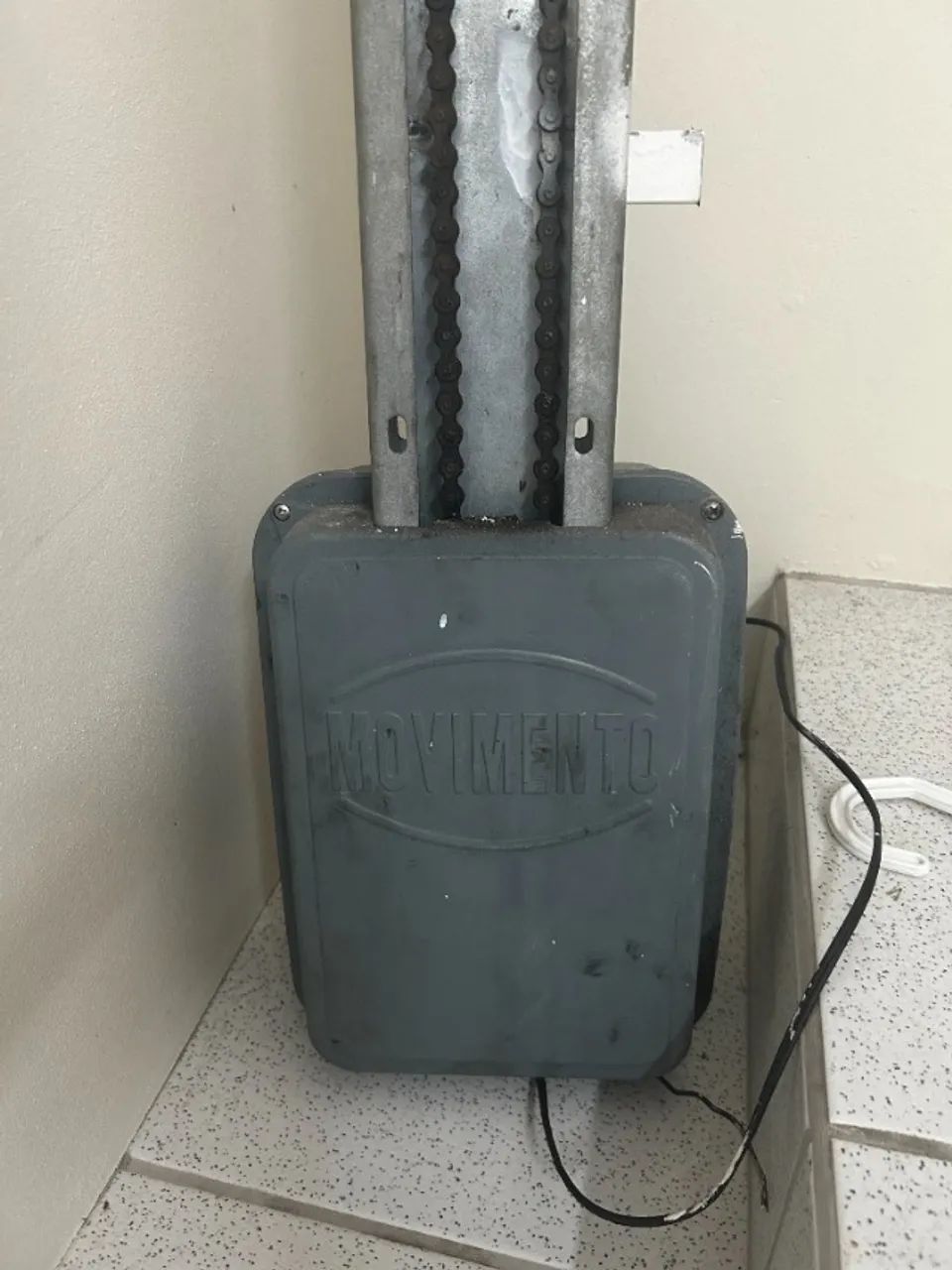 Motor Movimento Basculante com placa de comando e 2 controles