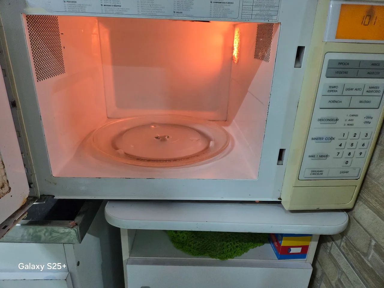 Micro-ondas CCE Master Cook -Funcionando Tudo Perfeitamente (Desapego) - Foto 3