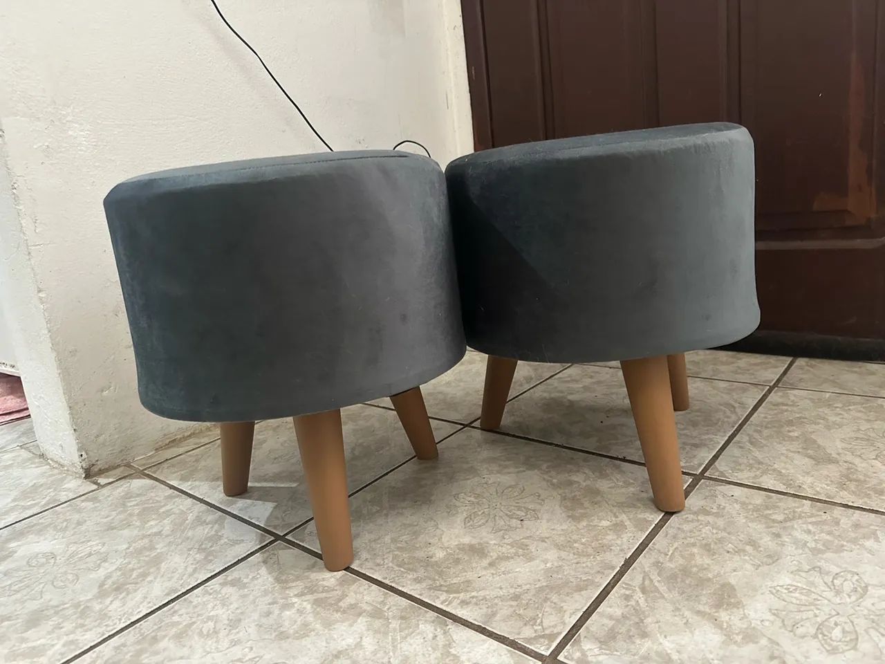 poltronas e puffs - Foto 3