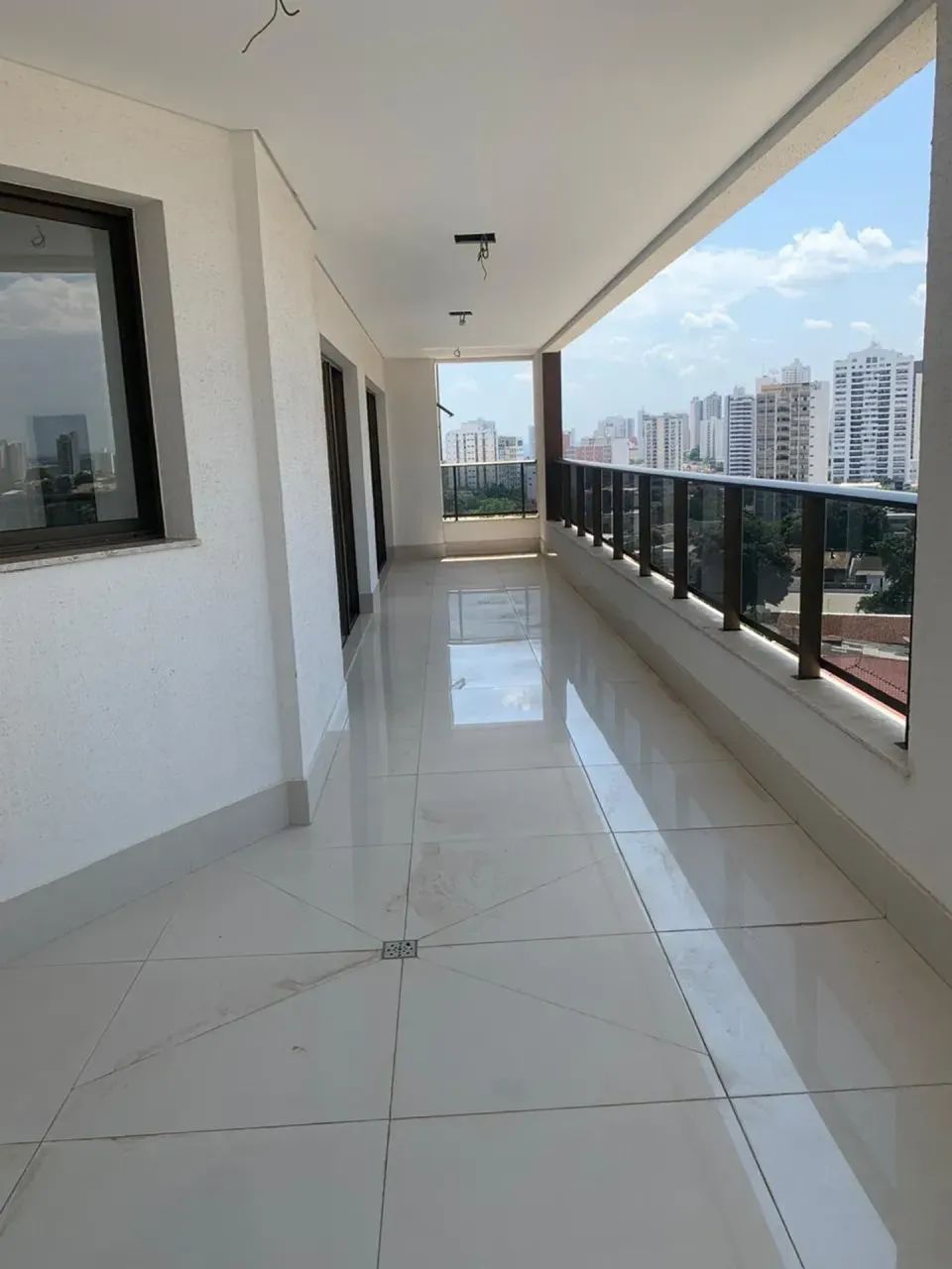 APARTAMENTO EDIFICIO ROYAL PRESIDENT. 4 suites. - Foto 2