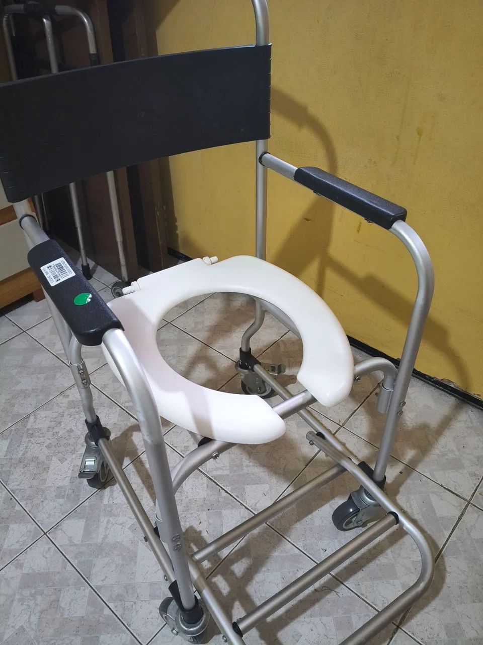 Cadeira de banho 550.00 - Foto 3