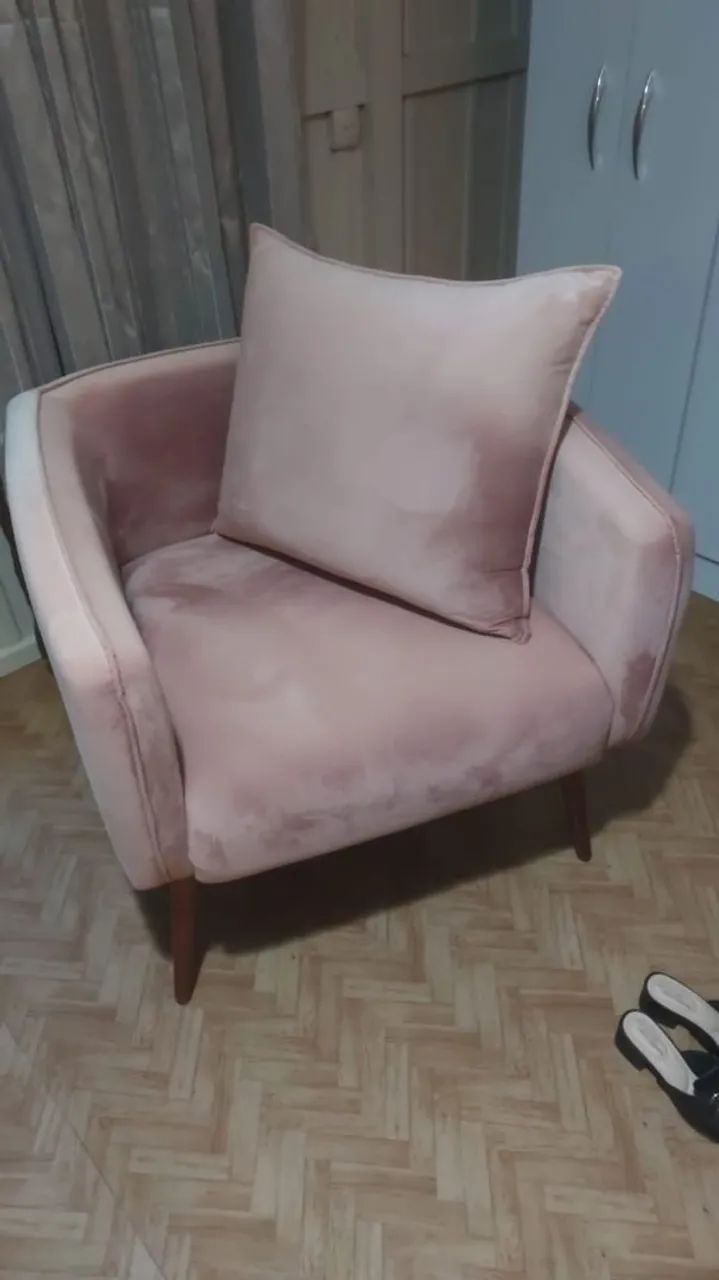 Poltrona cadeira Nova  - Foto 3