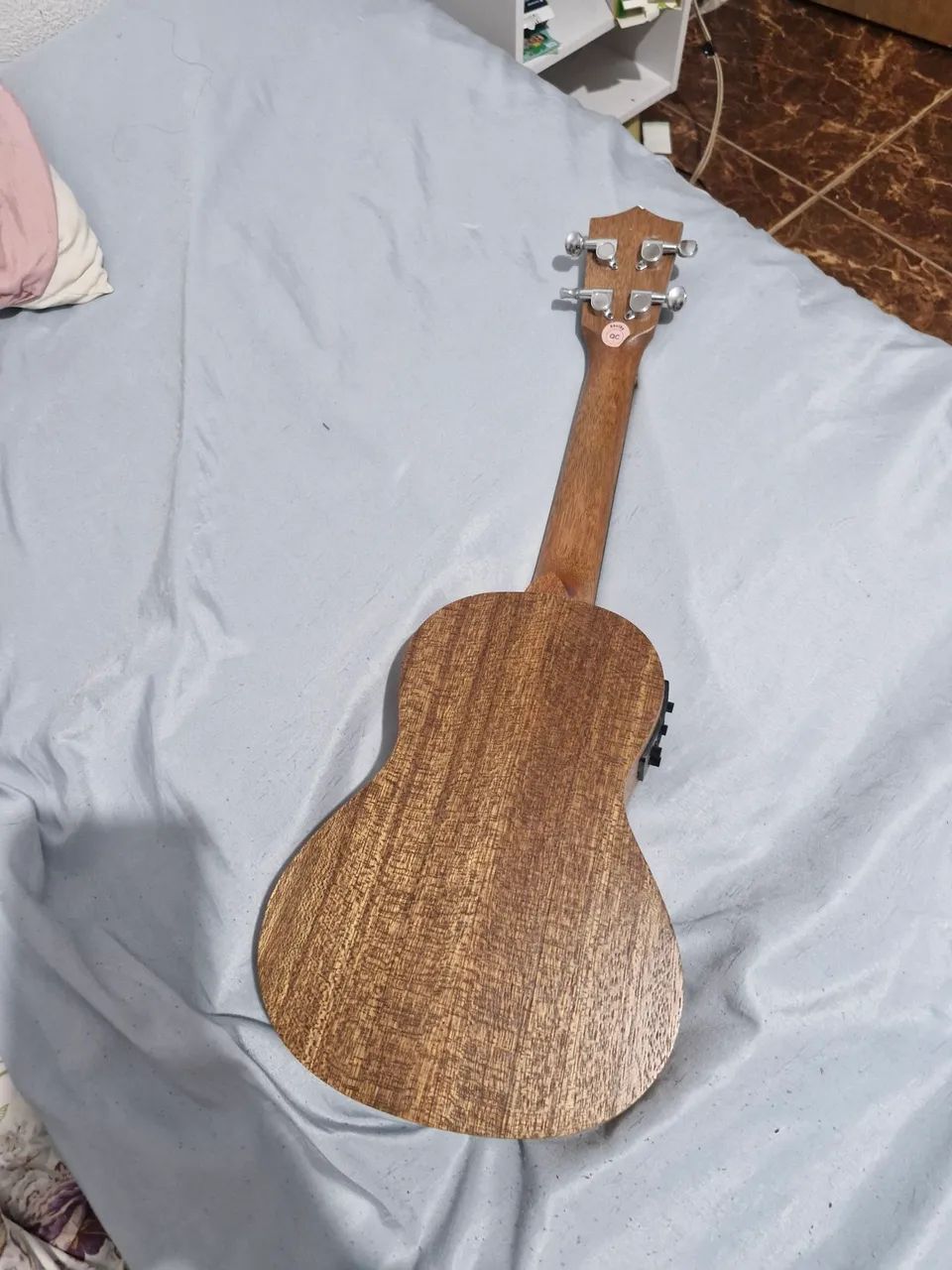 Ukulele elétrico Shelby - Foto 3