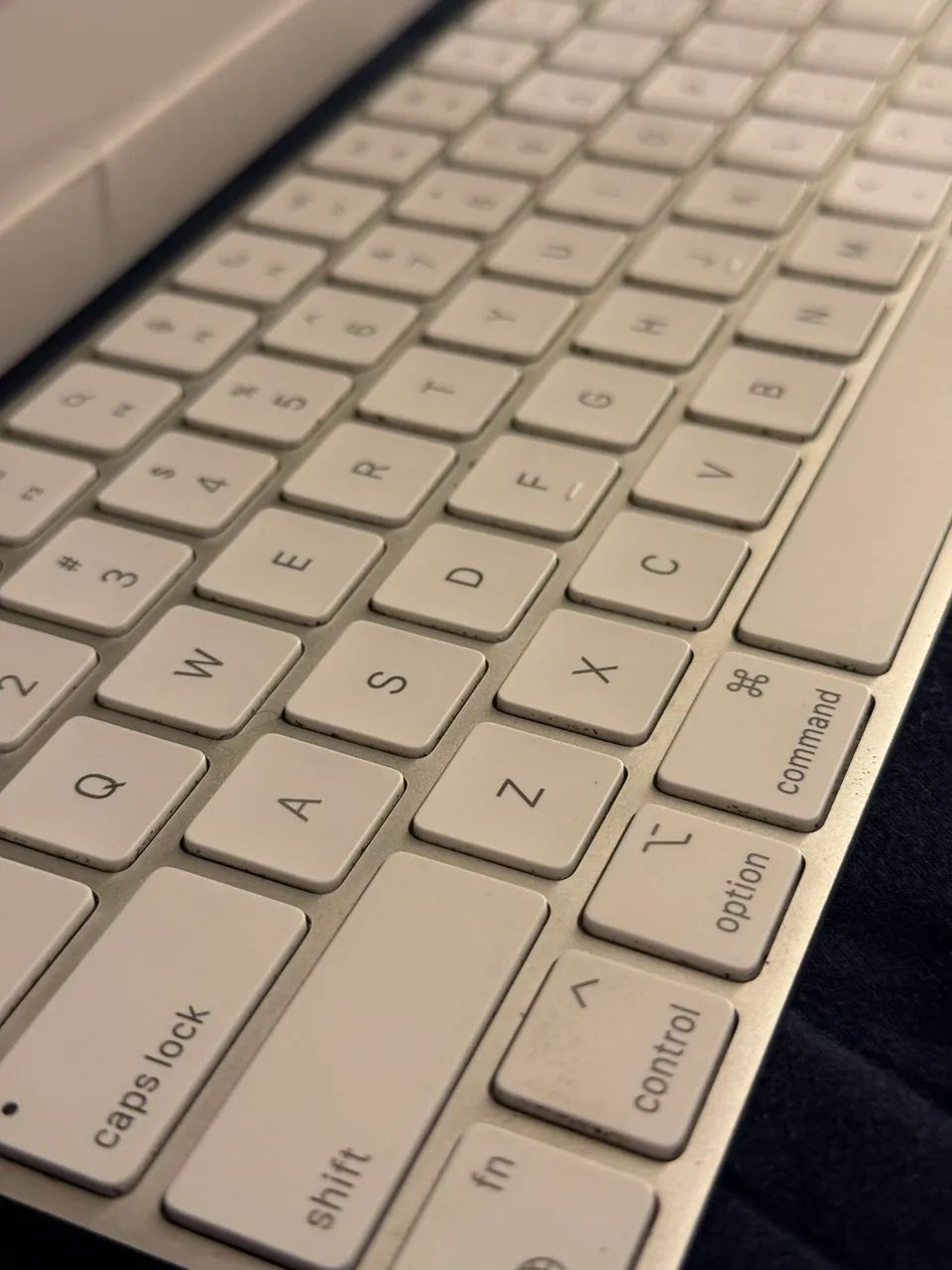 MAGIC KEYBOARD APPLE - Foto 2
