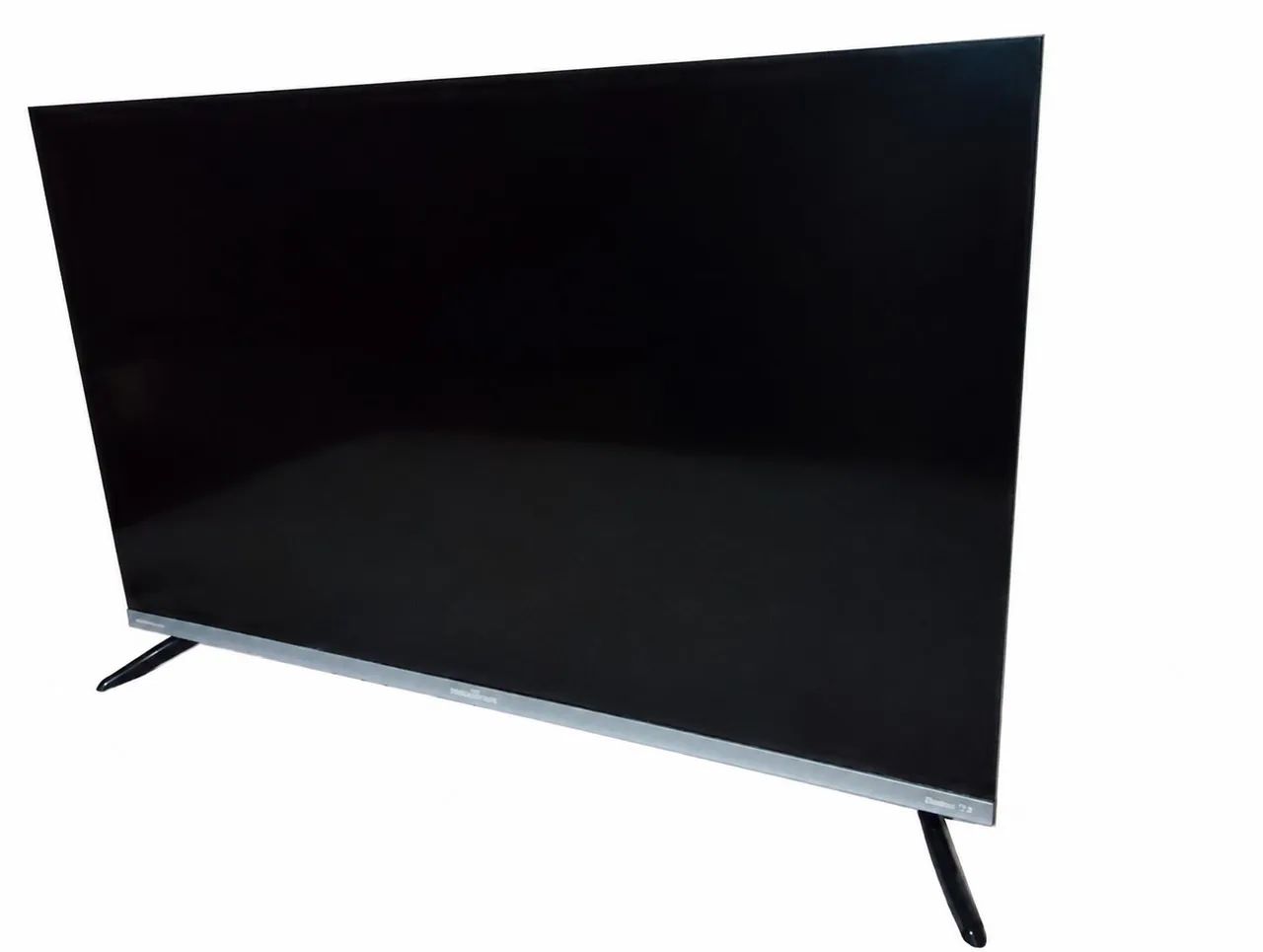 Tv Britânia Roku de 32 polegadas semi nova 