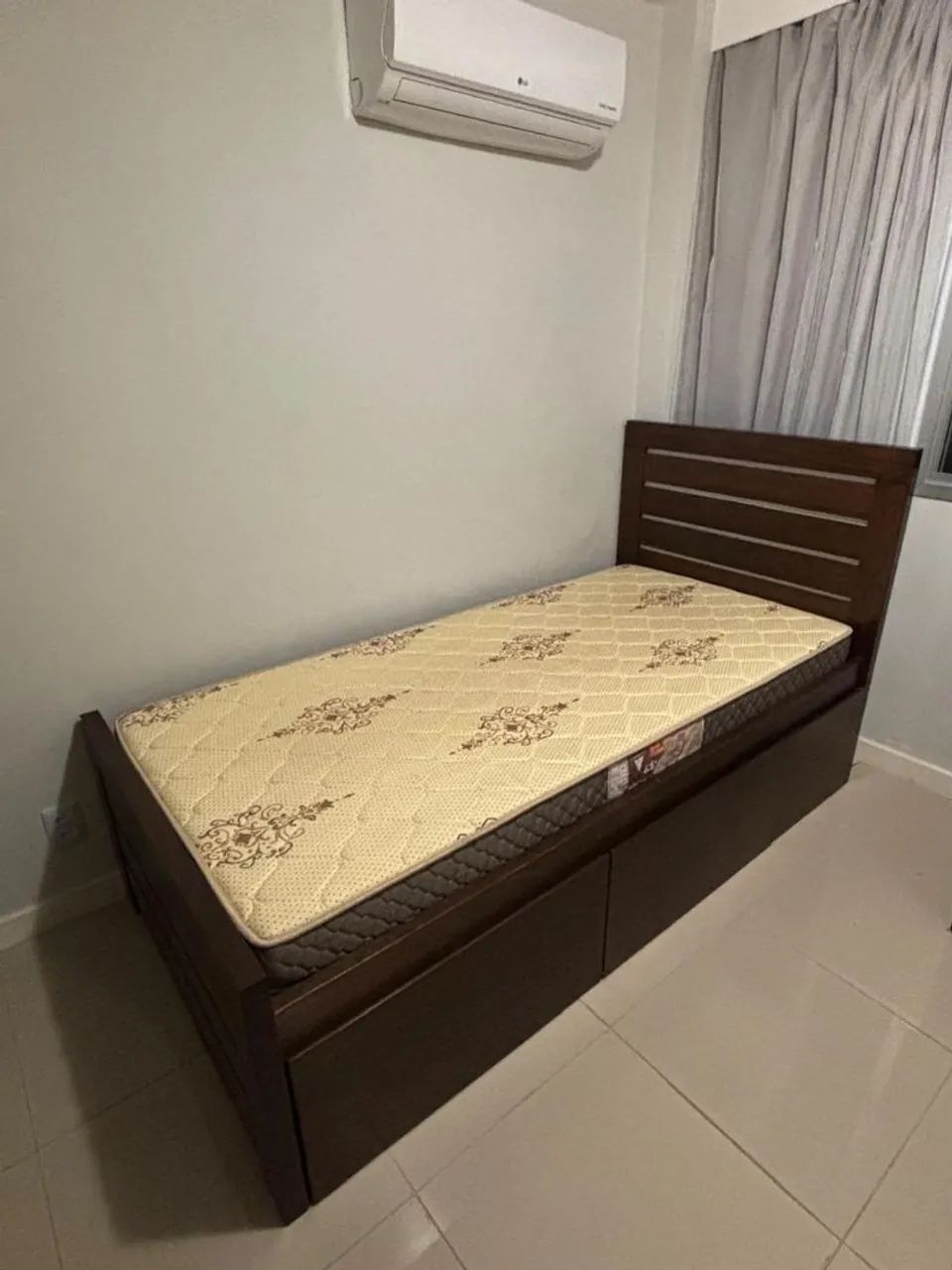 Vendo cama e mesa de escritório  - Foto 3