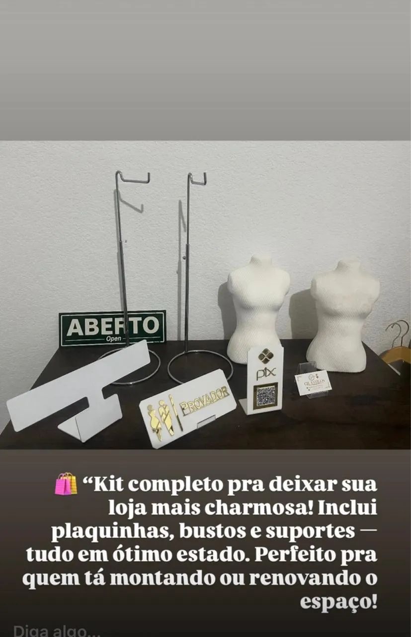 Acessórios para arrumar lojas de joias bolsas pulseiras