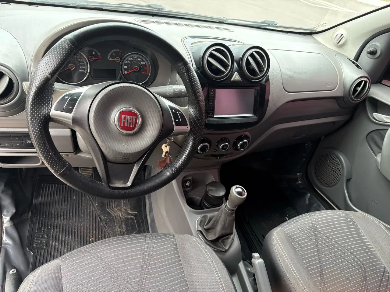 Fiat Palio Attractive 1.0 EVO Fire Flex 8V 5P 2015 - Foto 3
