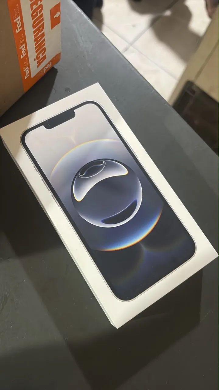 Vendo IPhone 16e Lacrado 