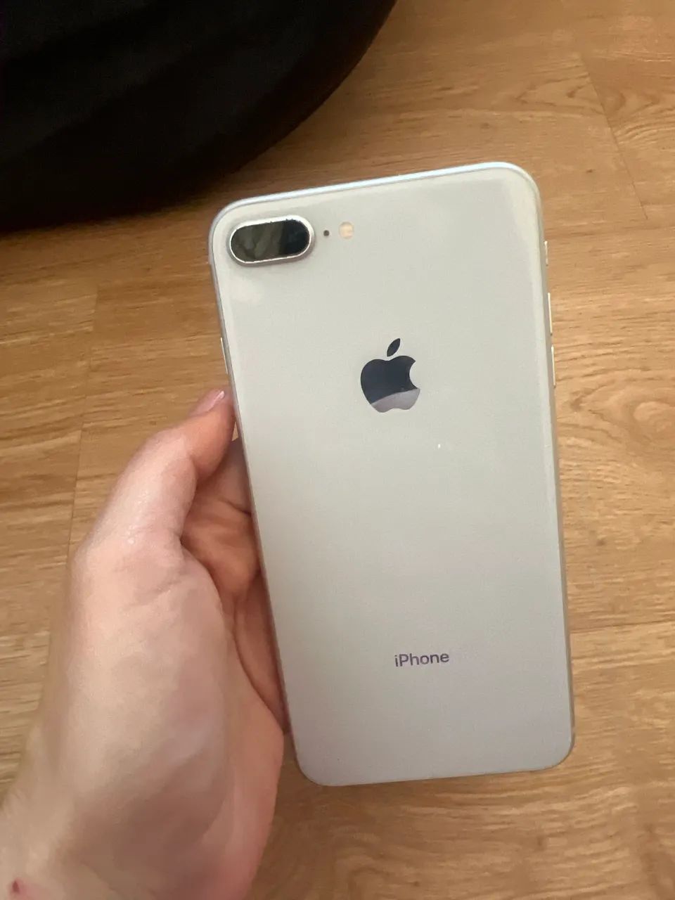 Iphone 8 plus 64 gb - Foto 2