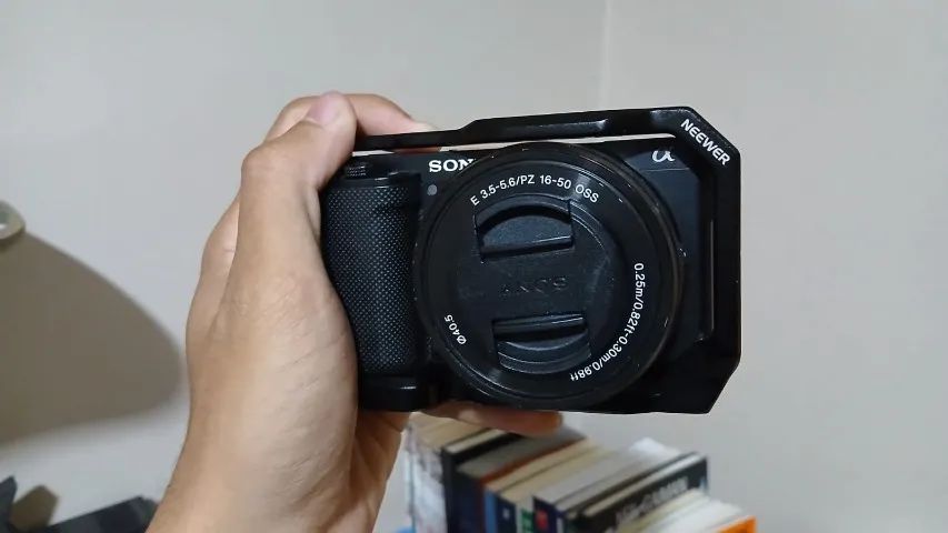 Câmera Sony ZV-E10  - Foto 5