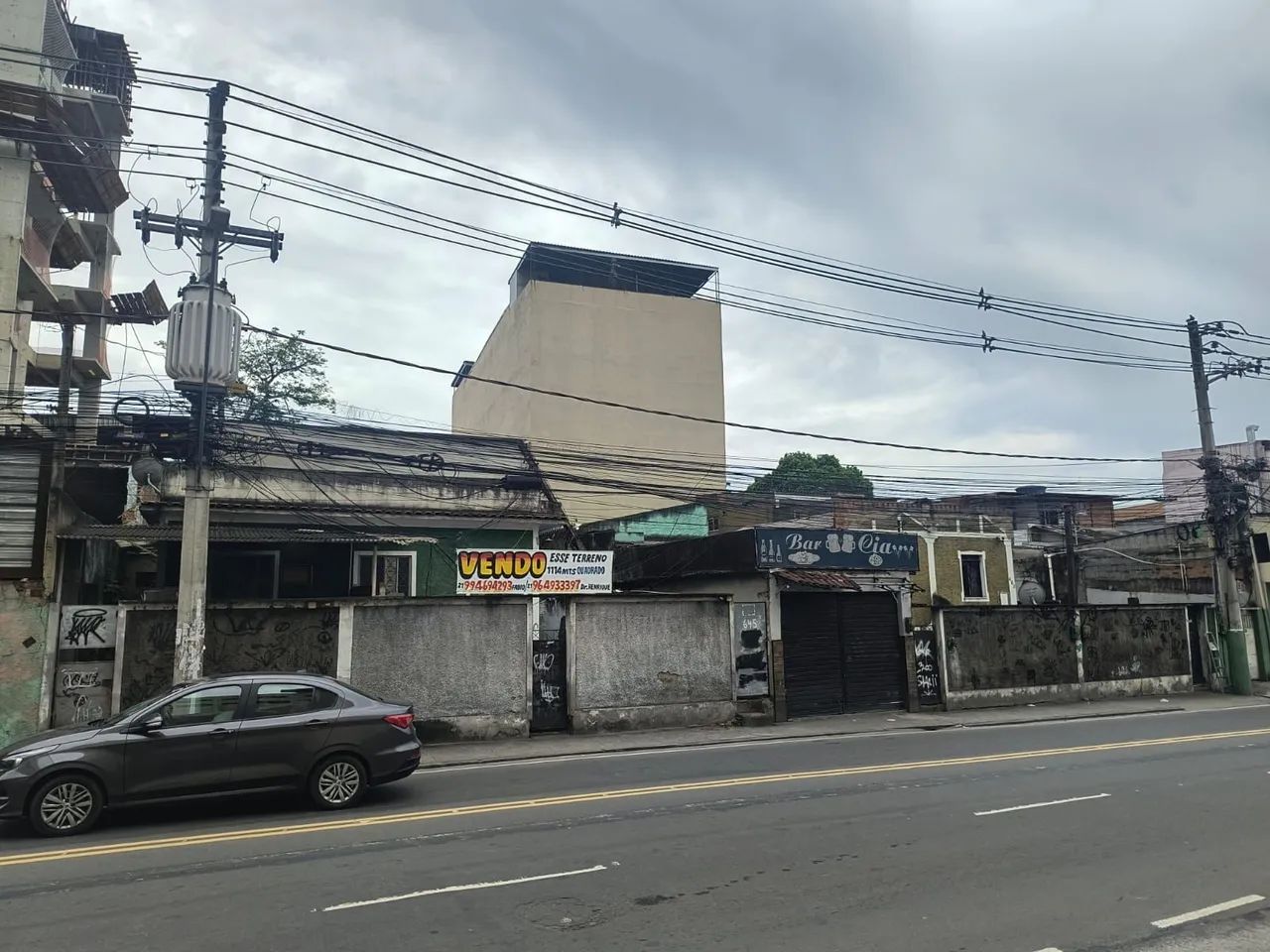{{{VENDO TERRENO COM CASAS}}} - Foto 2