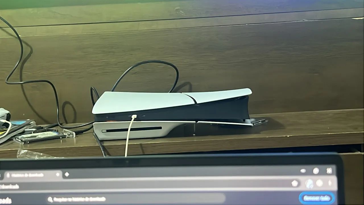 PS5 slim com leitor desbloqueado!