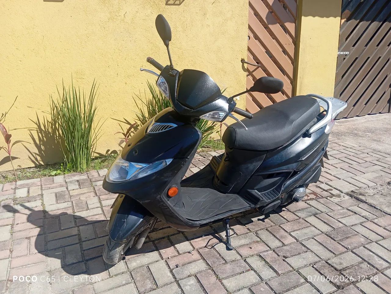 Burgman  - Foto 2