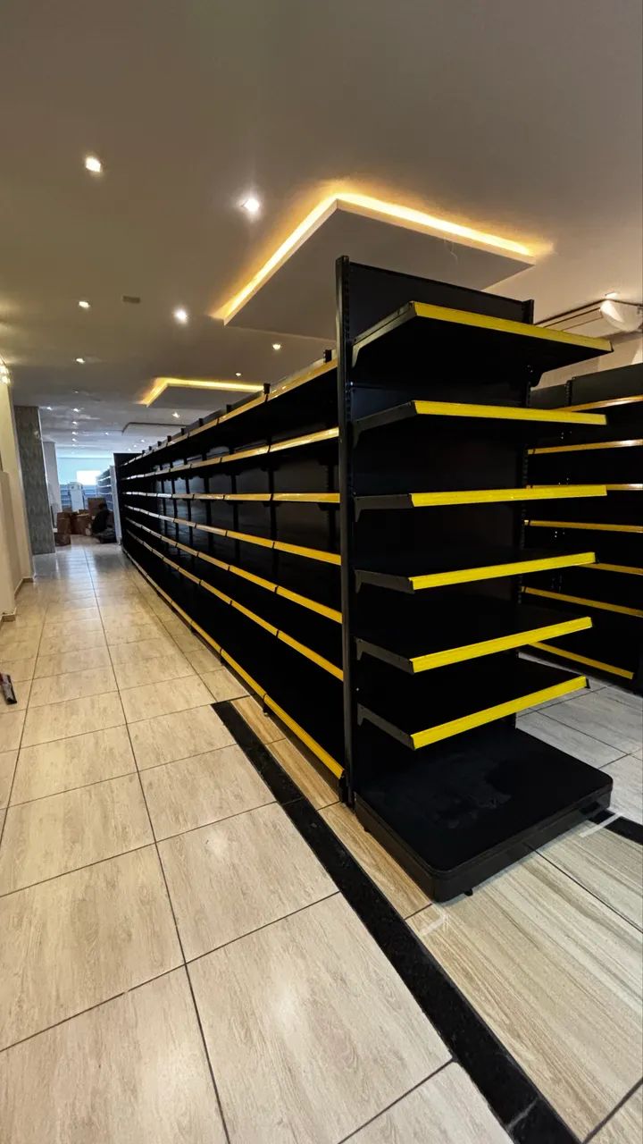 Vai montar seu pet shop temos gôndolas e prateleiras  - Foto 3