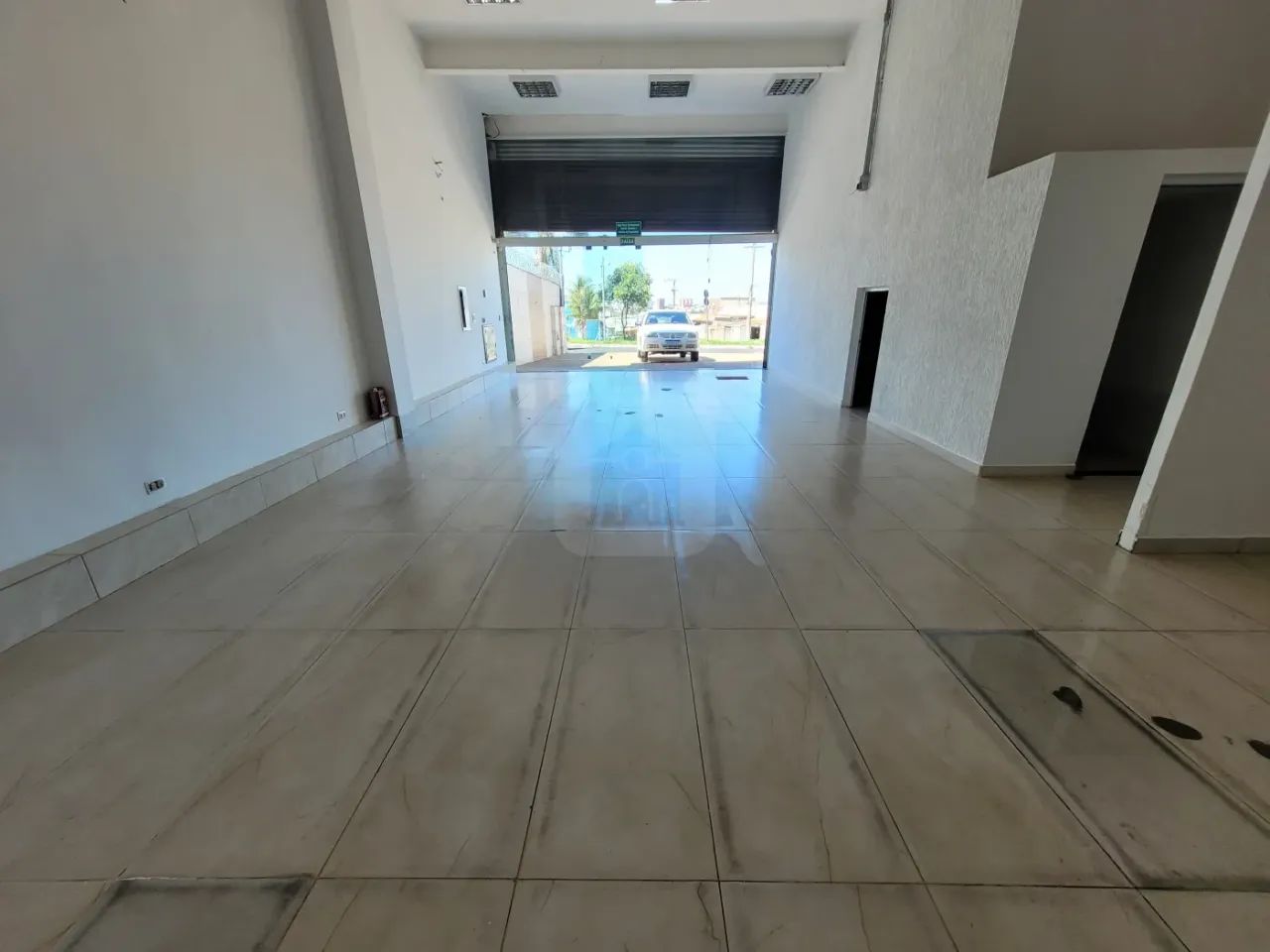 Loja comercial para locação no bairro Bom Jesus - Foto 3