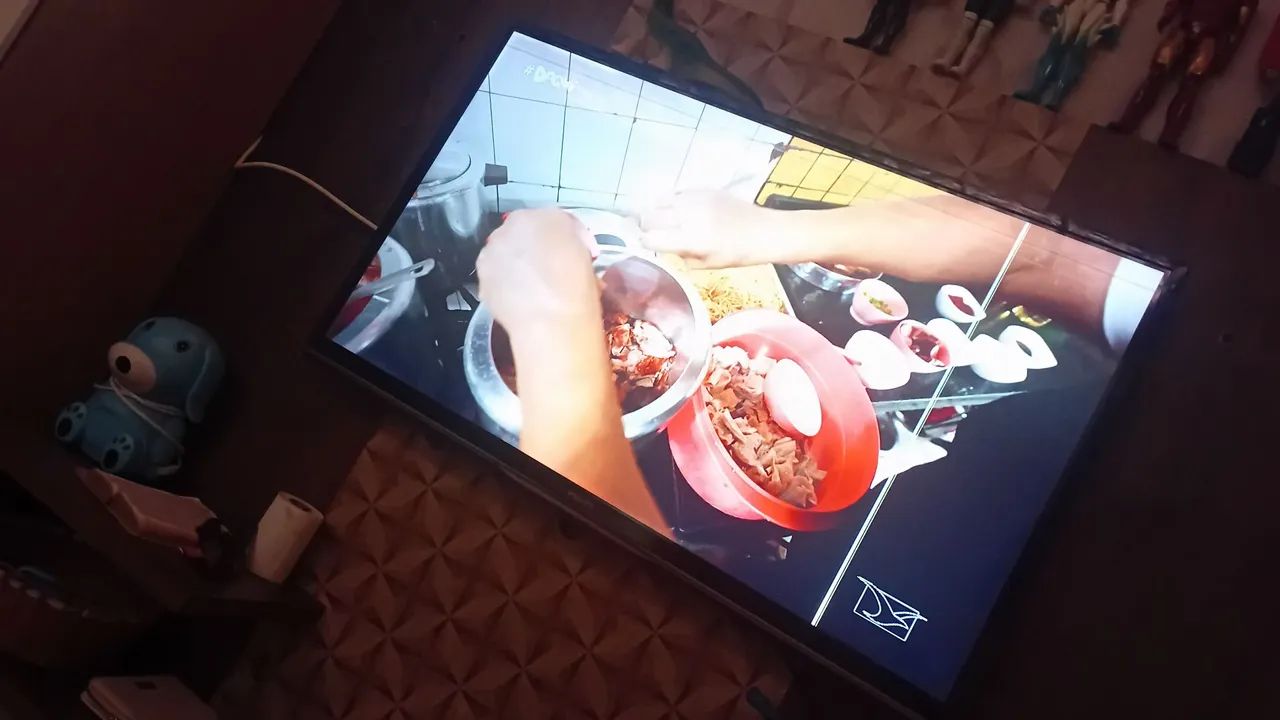 Tv Philips 42 polegadas  - Foto 3