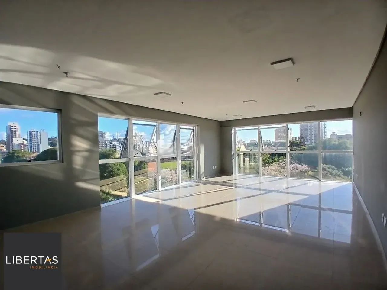 Sala Comercial, 45 m², Menino Deus - Foto 3
