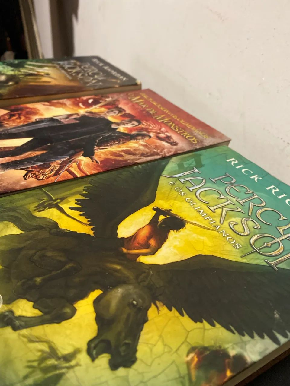 Coleção de livros Percy Jackson em excelente estado - Foto 6