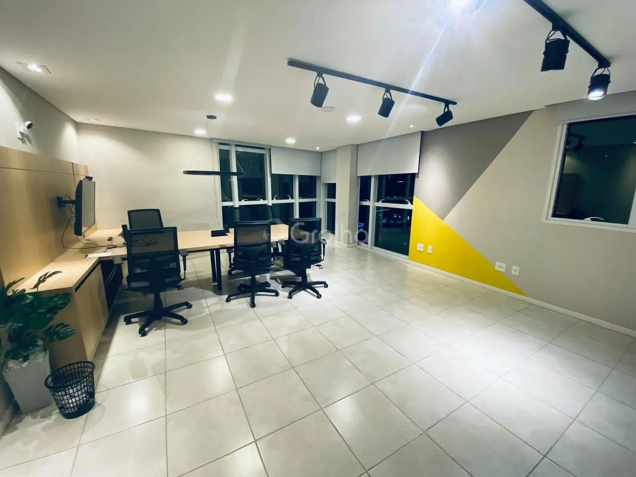 Sala Comercial de 225 m² no bairro Agronômica - Foto 5