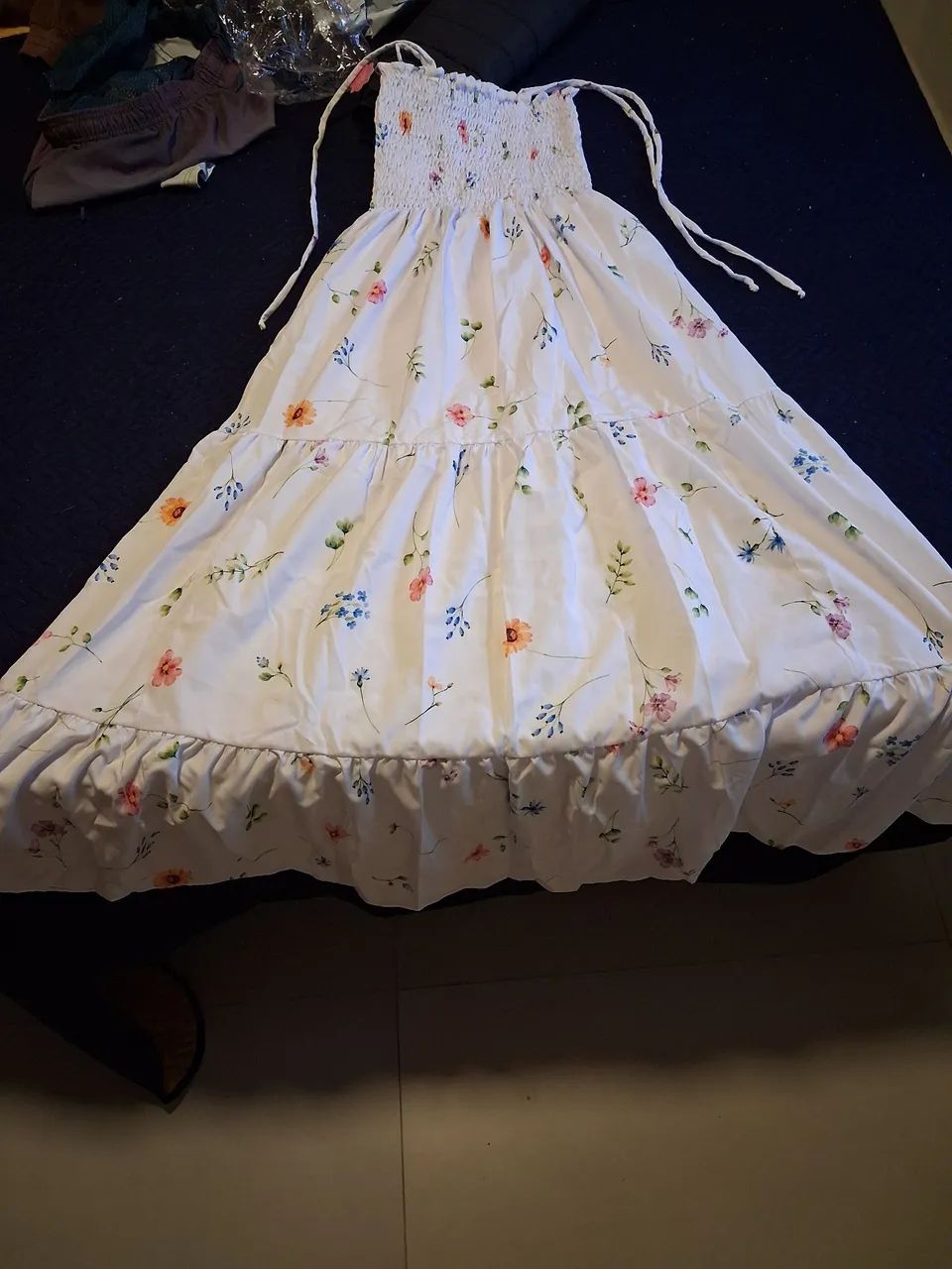 Lindo vestido tamanho único.