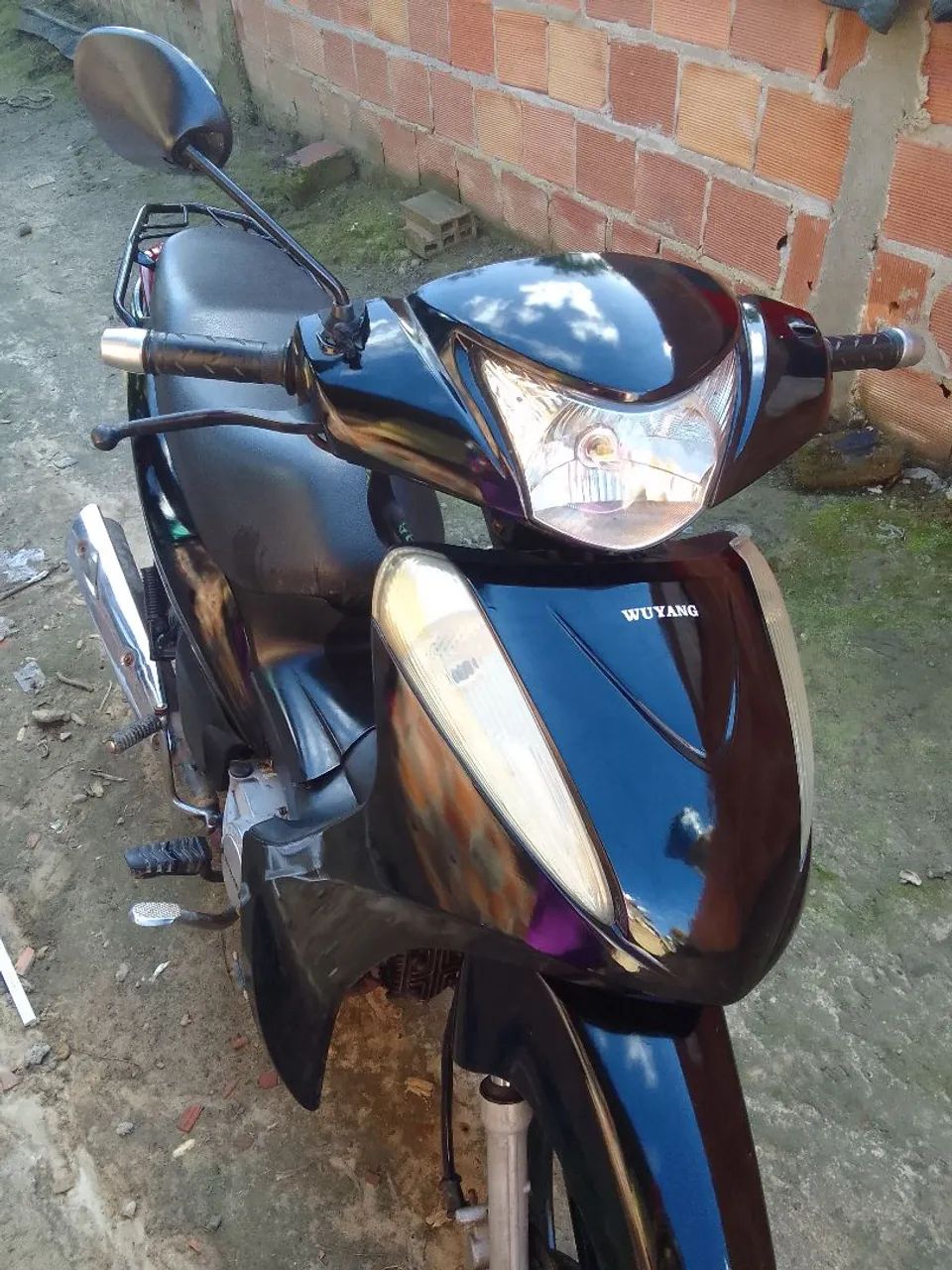 Moto pega na partida, motor bom,parte elétrica funciona perfeitamente, É só pegar e rodar  - Foto 2