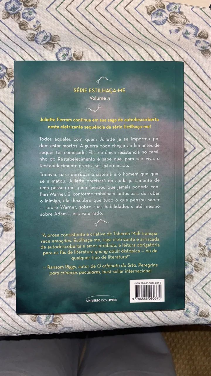 Livro Incendeia-me - Foto 2