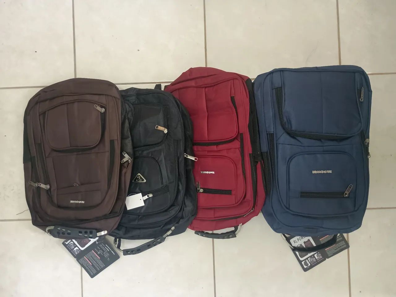 Mochila impermeável com cabo reforçado  - Foto 5