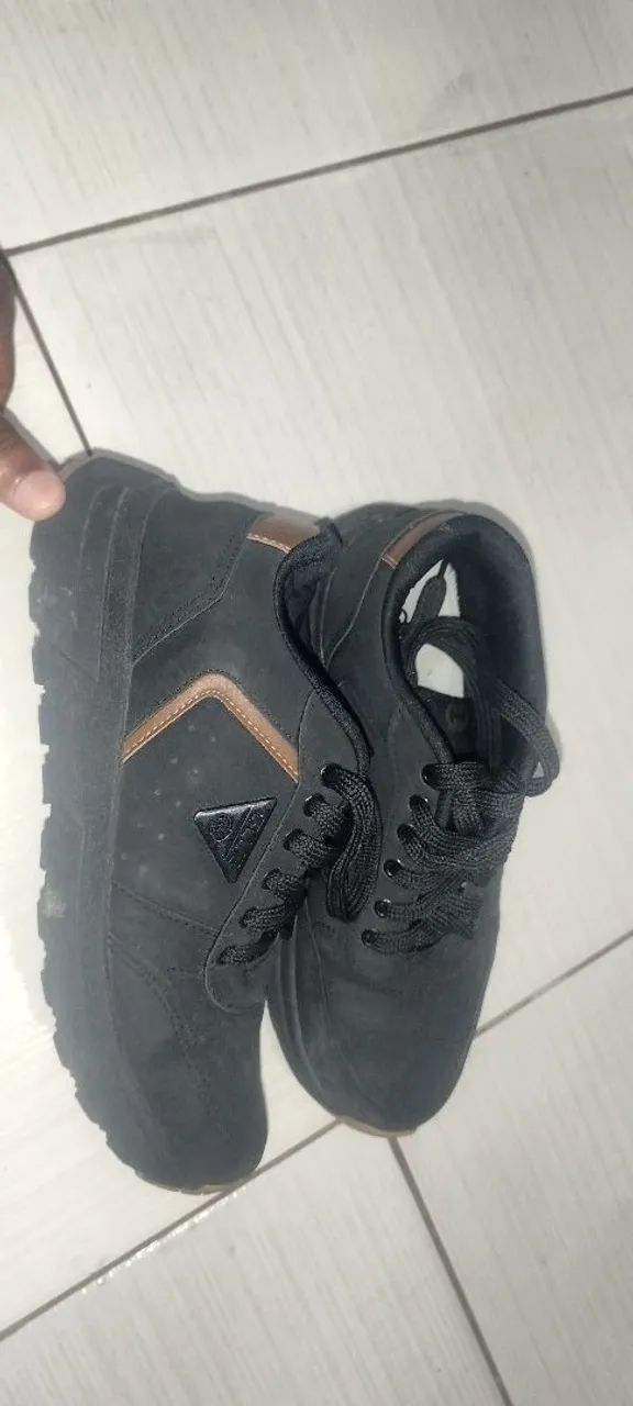 Tênis masculino 