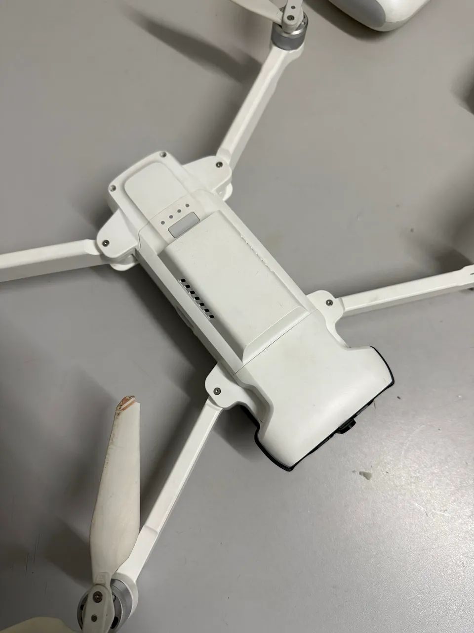 Drone fimi x8 tele max 4k 3 baterias plus  - Foto 5