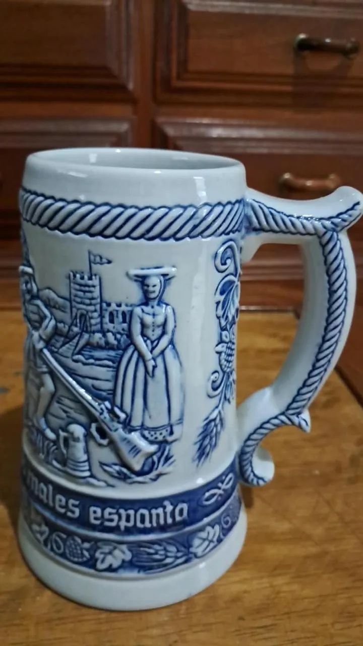 Caneca antiga de cerâmica - Foto 3