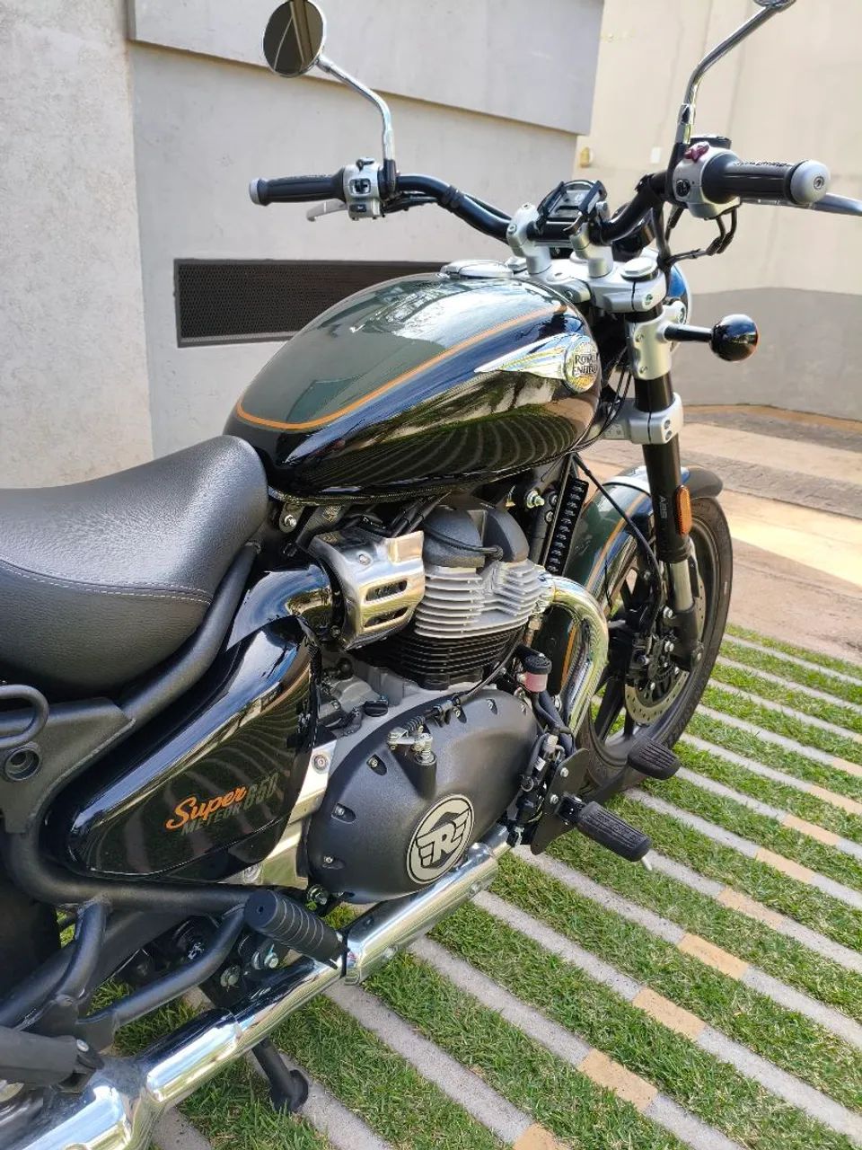 Super meteor 650 interstelar Green  - Foto 5