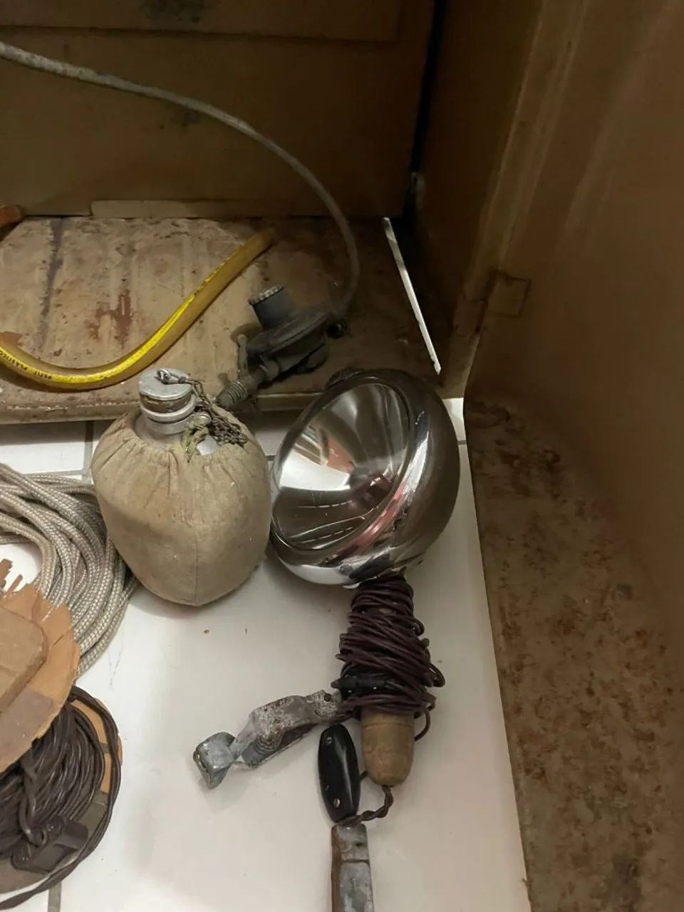 Estufa a gás com objetos  - Foto 5