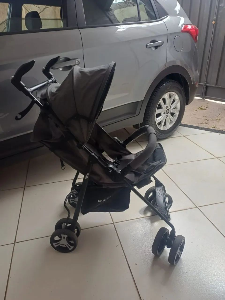 Carrinho de bebe novinho - Foto 3
