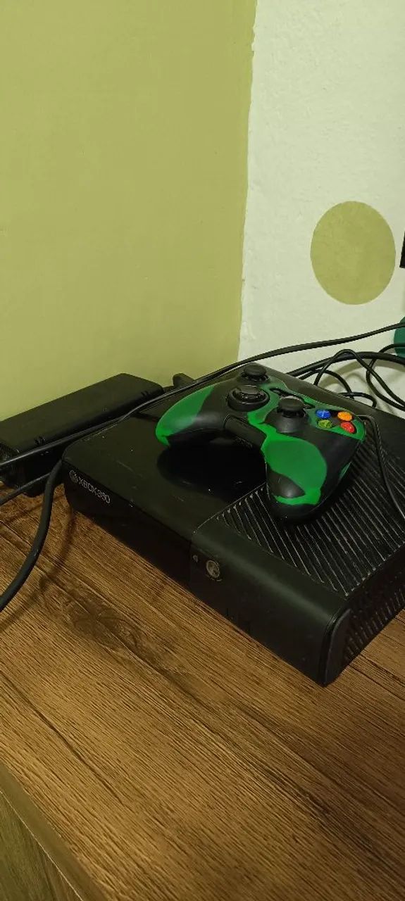 XBOX 360 Super Slim DESBLOQUEADO 