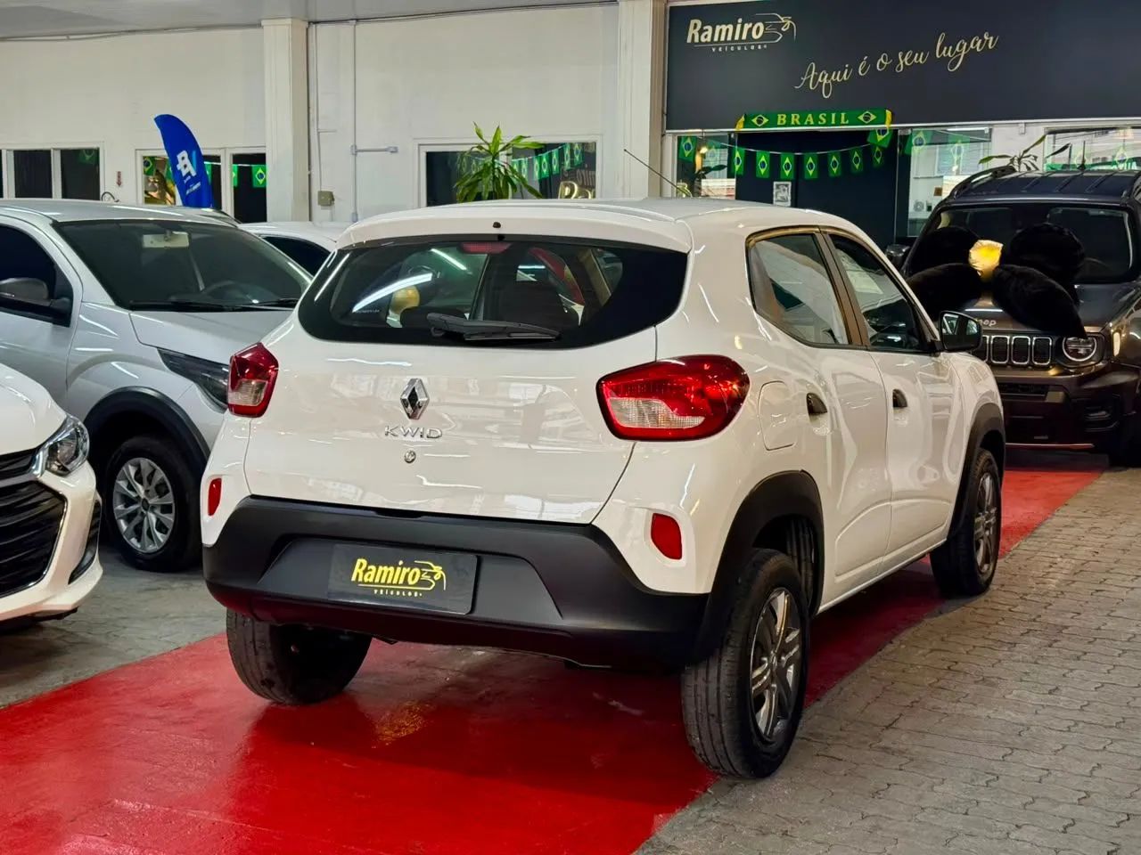 Renault Kwid Zen 1.0 Flex 12V 5P Mec. 2023 - Foto 5