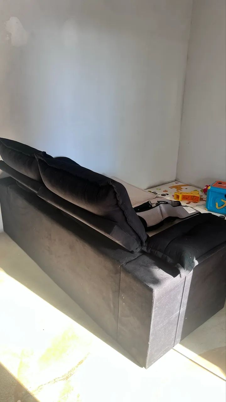 Sofá retrátil 2m preto - Foto 2