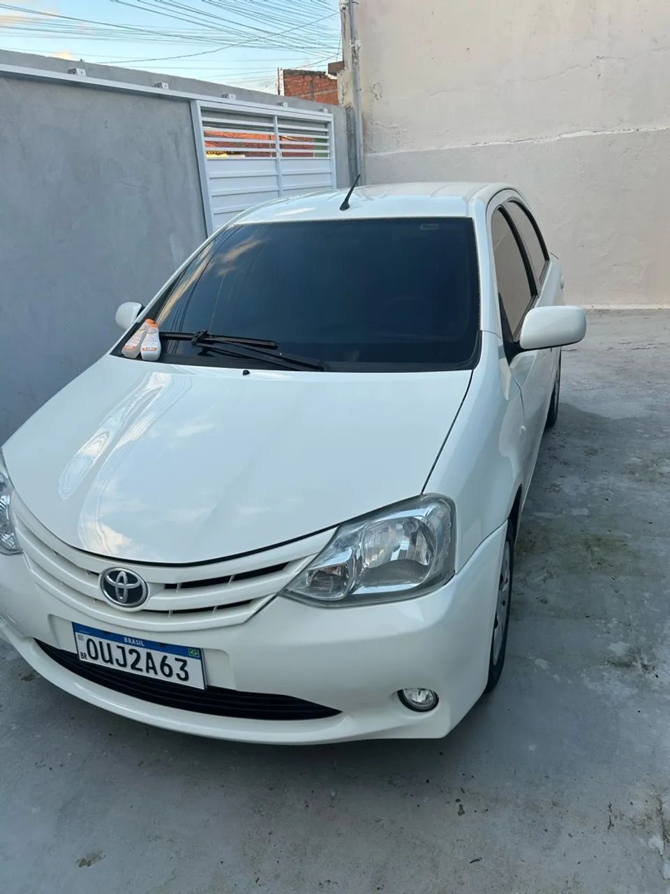 Toyota Etios 1.3 16V FLEX 2013